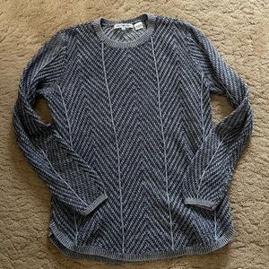 Eight Eight Eight women's Textured navy blue Sweater